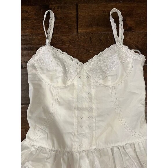 Vintage Betsey Johnson Dress Tiered Eyelet White Ruffles size 8 Cottagecore Boho - Picture 4 of 11